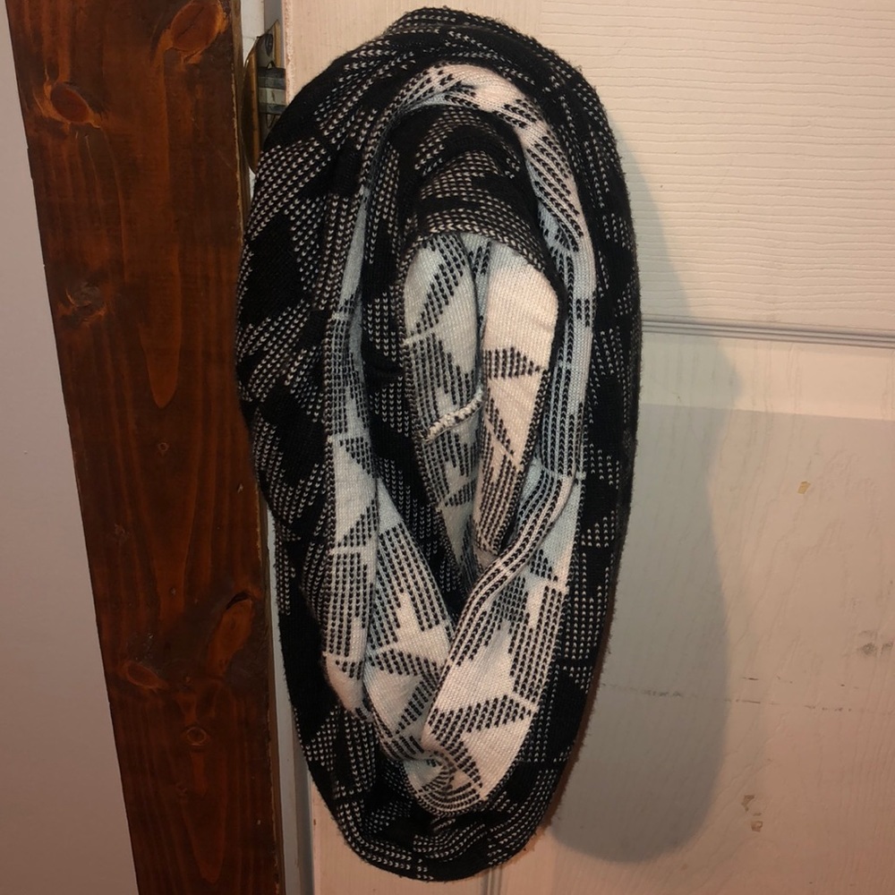 Michael Kors Infinity Scarf
